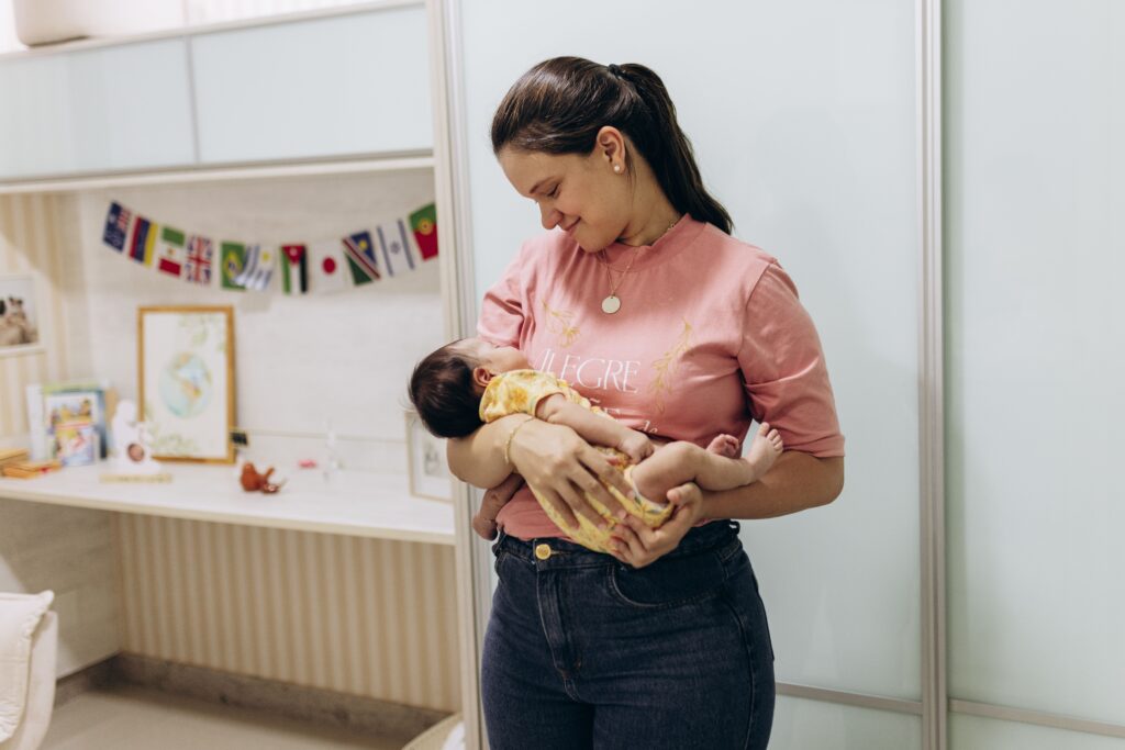 Maternidade: Desafios, Descobertas e Experiências na Vida das Mulheres